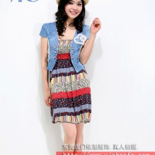 瑞丽新款 清新淑女风圆领白串珠束腰短袖洋装雪纺连衣裙批发