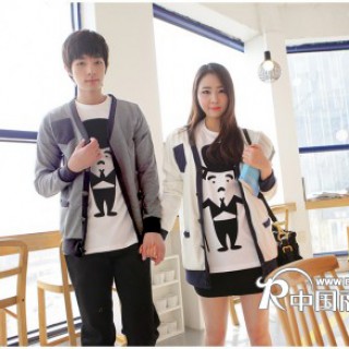 秋季最时尚的情侣装批发厂家新款情侣衫批发东莞情侣装批发市场网