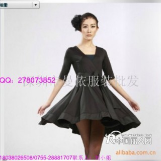 深圳库存外贸尾货服装批发，品牌折扣女装一万件四季清仓