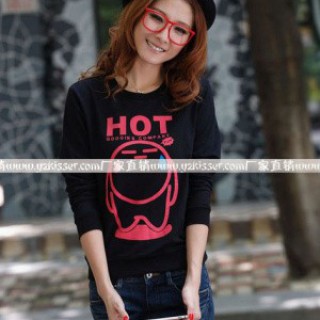 摆地摊的怎样找到最便宜牛仔裤批发货源呢哪些卫衣批发适合摆地摊