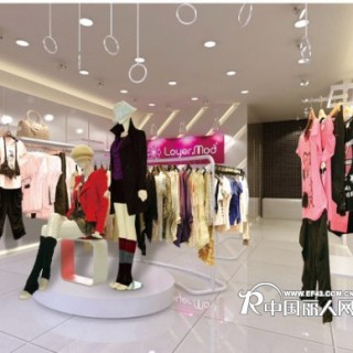 容悦时尚女装展现女性的美丽与自信