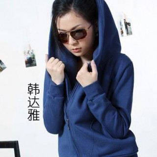 开服装店的都是去哪里批发衣服呢?想批发一些便宜的女装牛仔裤