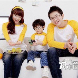 阜新哪里有便宜热销情侣装亲子装批发货源新款秋装首发团购