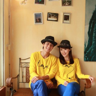 德阳哪里有厂家情侣装秋装批发市场上哪批发情侣装秋装呢