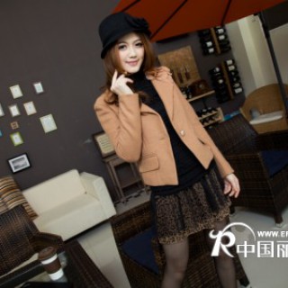 21世纪怎么赚钱？就选阿珍妮女装加盟