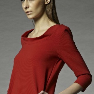 奈博尔深圳库存女装 深圳折扣女装 女装批发 库存服装