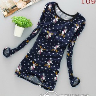 成都蓝光金荷花国际时装城低价秋装女装t恤批发连衣裙批发