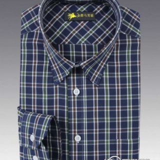 金群马男装，经典时尚，气度不凡。