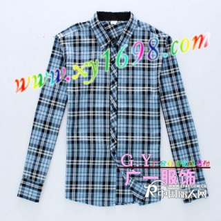 哪里有牛仔裤批发 最便宜的衣服批发 厂家直销衣服批发