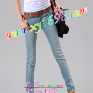 秋冬季潮流女装牛仔裤批发厂家秋冬季新款女装牛仔裤批发货源
