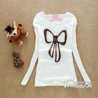 库存女士T恤批发