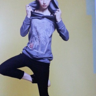 品牌女装，2012新款，秋装，言语天堂，符亦哲低价批发