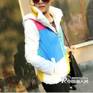 广州哪里有好看的棉衣批发广州哪里有便宜的冬季女装棉服批发