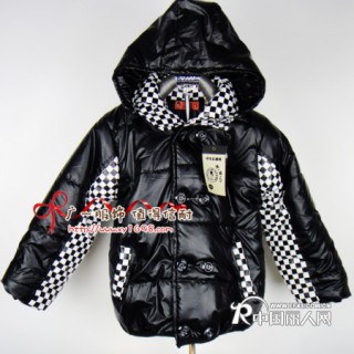 大连冬季儿童时尚棉服批发厂家大连冬季儿童便宜棉衣批发货源