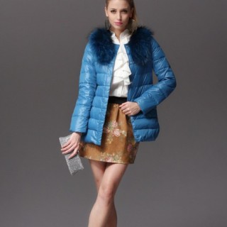 时尚女装 赋予都市女性不同的气质和神韵