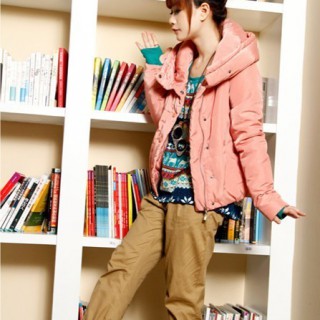 广州冬季潮流女装棉服批发广州冬季韩版女装大领棉服批发厂家