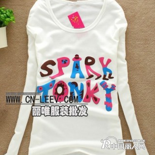 虎门厂家尾货T恤批发货源，广东最大最便宜春装批发市场