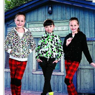 越位少年装  大孩子的专属时尚品牌