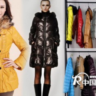 超低价格品牌三彩 三COLOUR 桑卡2012秋冬季羽绒服