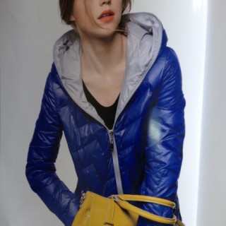 无限商机尽在【H-X】韩轩折扣女装   期待你的加盟