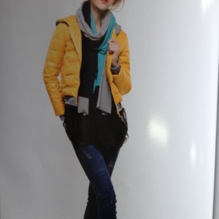 代理加盟【H-X韩轩】精品折扣女装