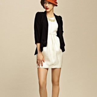 连衣裙+小外套优雅方程式 巧对秋季百变天