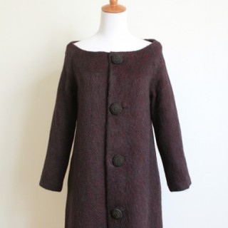 低价批发外贸品牌女装，厂家直销 ！一手货源