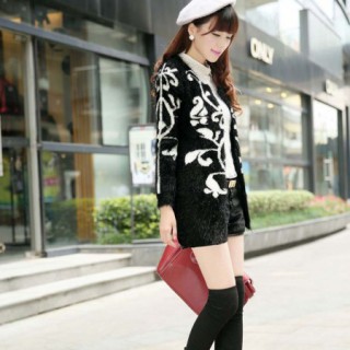 精品时尚女装即刻加盟尽在“红雨竹”