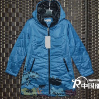 厂家急清大量外贸尾货中老年棉衣库存清仓中老年棉服