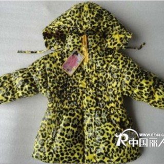 辽宁特卖场促销棉服批发儿童加厚库存棉衣外套北京可爱童装棉衣批