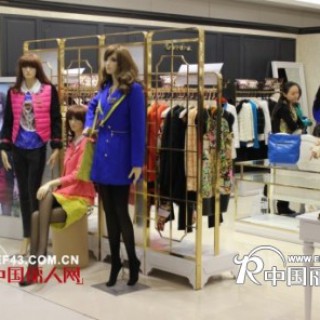 OUNINA欧妮纳女装洛阳大商新玛特总店盛大开业