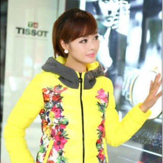 【红雨竹】品牌女装 追求时尚魅力