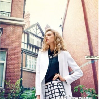 　　芭藜衣都品牌女装大胆吸收世界流行时尚