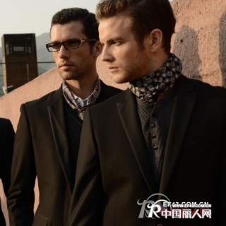 展现成熟男性魅力 西装就该这样穿