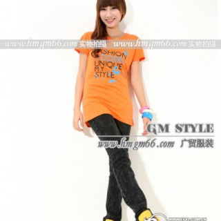 深圳短袖T恤批发上海夏装连衣裙批发杭州T恤批发天津雪纺裙批发