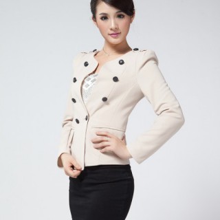 雅戈美黛演绎活跃在时尚都市里的新一代女性形象