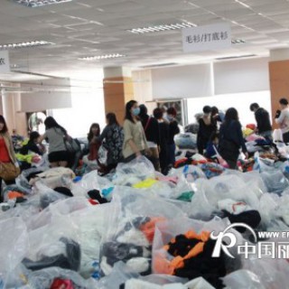 春夏装搭配批发2013最新款春夏装大量批发一手货源外贸女装