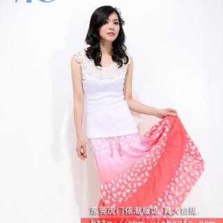 厂家直销最便宜的女装圆领印花T恤批发 纯白印花T恤批发