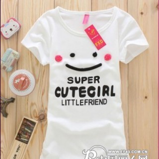 韩版纯棉时尚卡通印绣完美结合圆领T恤厂家批发