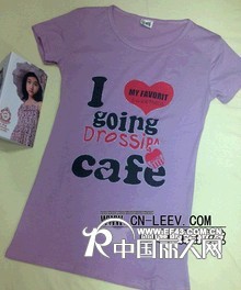 今年什么服装摆摊最好卖夏季女装卖什么最赚钱T恤批发最便宜T恤