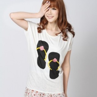 潮流韩版蝙蝠袖时尚拖鞋印花t恤厂家疯狂热批