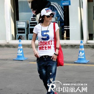 哪里有便宜的女式短袖T恤批发虎门天杰服饰厂家直销潮流休闲T恤