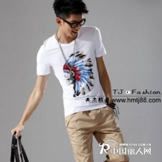 虎门服装货源批发男装纯色V领短袖T恤批发步行街摆摊男装T恤批