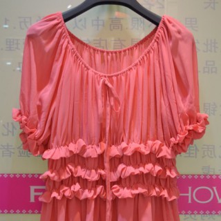 广州尾货批发市场今年最流行女装品牌批发厂家直销一手货源