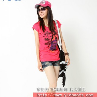 供应时尚瑞丽个性女装!情侣套装