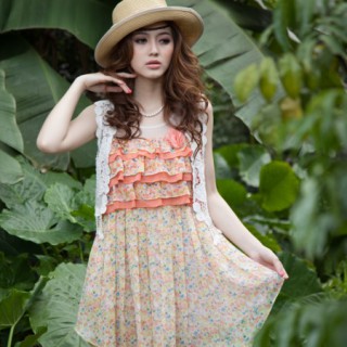 阿珍妮品牌女装 健康典雅的淑女风情