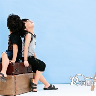 小虎憨尼童装 打造童装时尚先锋品牌!