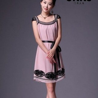 江南人家时尚女装，双赢的经营理念