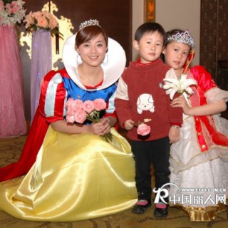 卡通人偶公仔衣服，道具服装，白雪公主服饰