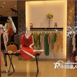 17年老品牌，时尚嘉彩女装诚招全国各地实力加盟商